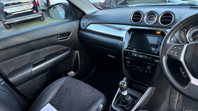 Suzuki Vitara 1.4 Boosterjet 48V Hybrid SZ5 ALLGRIP 5dr Petrol Estate